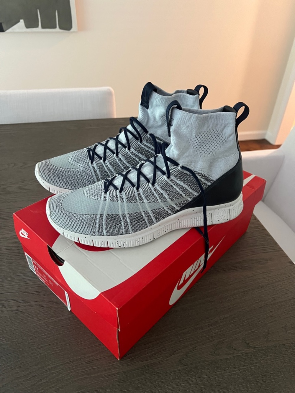 Nike Men’s Feee Flyknit Mercurial Trainers in Light Gray and Navy